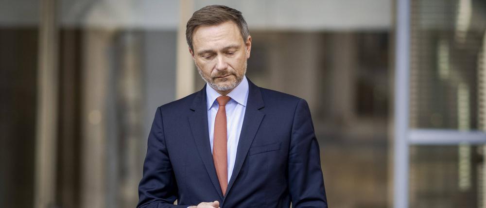 Auch Christian Lindner, Bundesvorsitzender der FDP verurteilt den Angriff auf den SPD-Politiker aus Dresden aufs Schärfste.