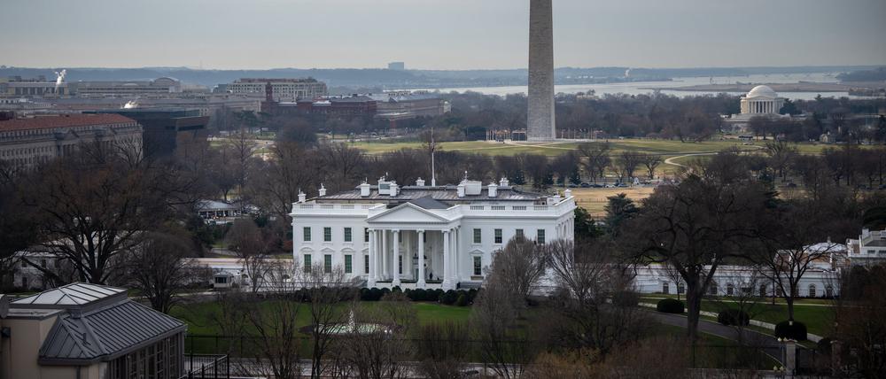 Blick auf das Weiße Haus, den Amtssitz von US-Präsident Joe Biden in der Hauptstadt Washington. 