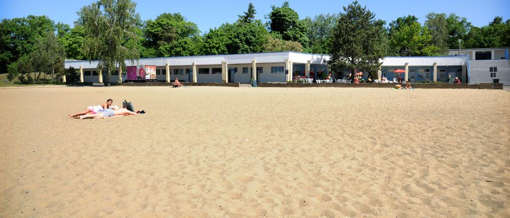Das Strandbad Müggelsee am  Fürstenwalder Damm 838 in Berlin-Köpenick wird an diesem Wochenende 100 Jahre alt. Aufgenommen am 24. Mai 2012.

Foto: Kitty Kleist-Heinrich