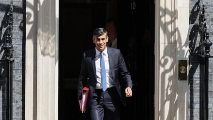 Zuversichtlich: Premier Rishi Sunak spielt die Niederlage bei den Kommunalwahlen herunter.