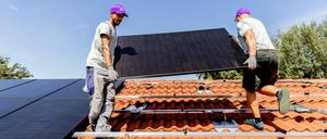 Das Energie-Start-up 1Komma5° installiert und vernetzt Solaranlagen, Wärmepumpen sowie Wallboxen für Elektrofahrzeuge.