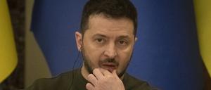 Wolodymyr Selenskyj, Präsident der Ukraine, nimmt an einer Pressekonferenz mit dem Präsidenten des Europäischen Rates Michel teil (Archivbild vom 19.01.2023).