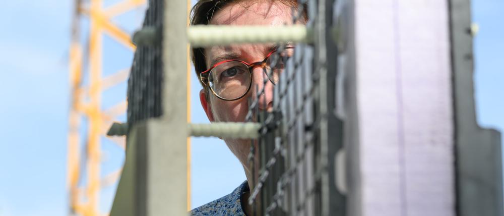 Bauministerin Klara Geywitz (SPD) besucht eine Baustelle: Der soziale Wohnungsbau bleibt hinter den Ausbauzielen zurück.