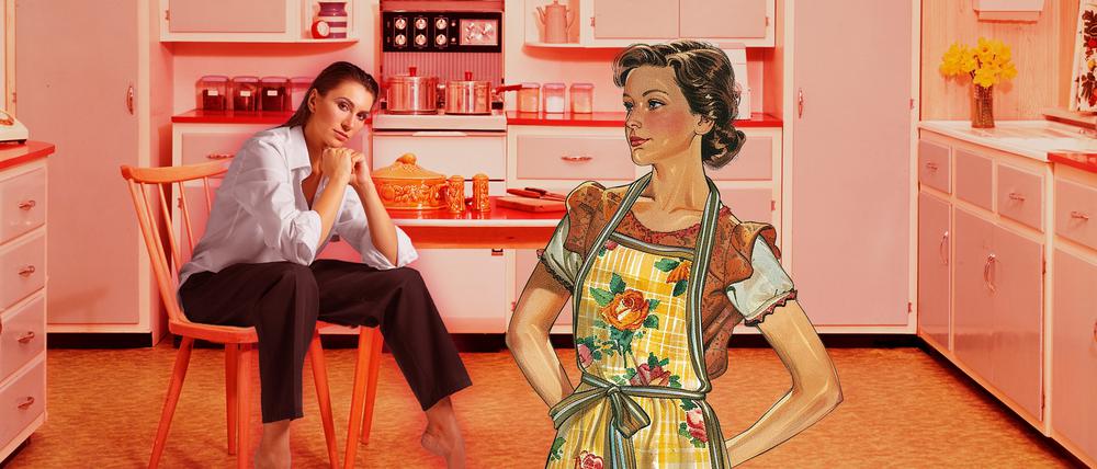 Moderne Frau und 50er-Jahre-Rollenbild.