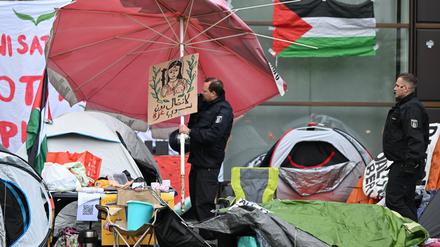 Im Mai errichteten Pro-Palästina-Aktivisten vor der Freien Universität in Dahlem ein Protestcamp. (Archivbild)