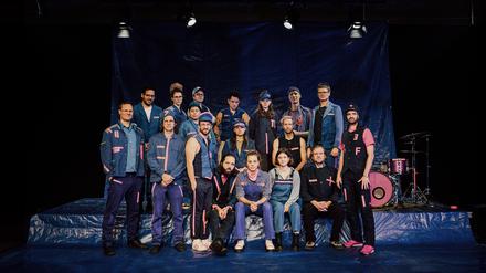Das Berliner Ensemble "Brigade Futur III"