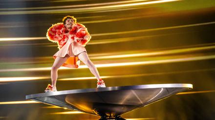 Nemo geht für die Schweiz beim ESC 2024 ins Rennen und zählt zu den favorisierten Acts.