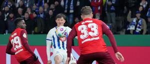 Im DFB-Pokal traf Hertha im Viertelfinale auf Kaiserslautern. 