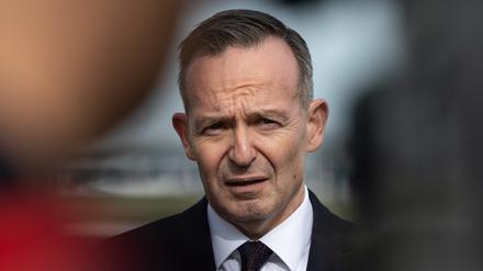 Volker Wissing (FDP), Bundesminister für Digitales und Verkehr, spricht während eines Interviews. 