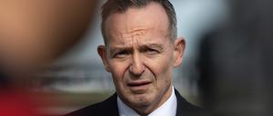 Volker Wissing (FDP), Bundesminister für Digitales und Verkehr, spricht während eines Interviews. 