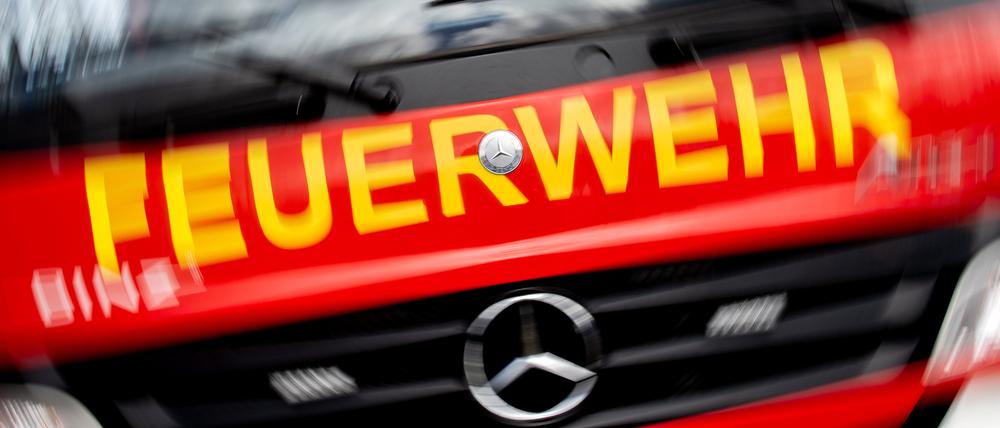 Ein Einsatzfahrzeug der Feuerwehr. (Symbolbild)