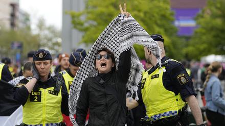 Pro-palästinensische Demonstranten vor dem Finale des Eurovision Song Contest in Malmö. 