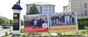 Potsdam, 08.05.2024, Lokales, Wahlplakate Kommunalwahl Potsdam, Foto: Ottmar Winter PNN ACHTUNG: Foto ist ausschließlich für redaktionelle Berichterstattung der PNN und des TGSP! Eine kommerzielle Nutzung, z.B. Werbung, ist ausgeschlossen. Die Weitergabe an nicht autorisierte Dritte, insbesondere eine weitergehende Vermarktung über Bilddatenbanken, ist unzulässig.