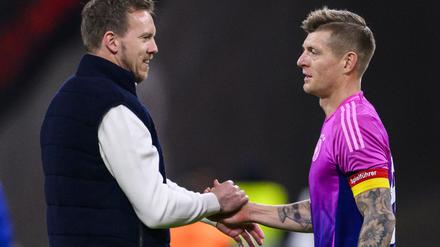 Der ist gesetzt. Julian Nagelsmann (l.) mit Toni Kroos.