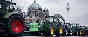 Die Bauern wollen keinen Green Deal der EU: Straßenblockaden im Zentrum von Berlin Mitte Januar 2024.