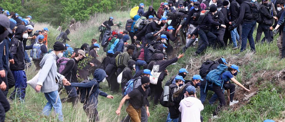 Aktivisten in Grünheide, 10. Mai 2024