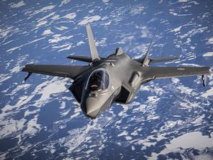 Eine fliegende Kampfstation: der F35-Tarnkappenbomber