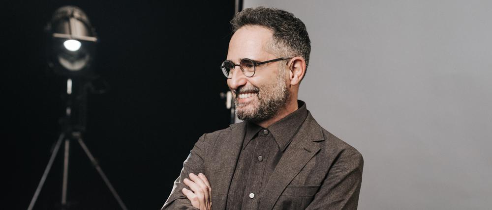 Jorge Drexler kommt für zwei Konzerte nach Deutschland.