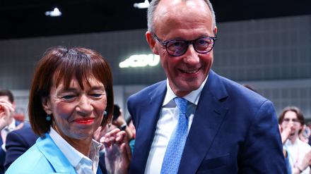Charlotte Merz ist die Ehefrau von Friedrich Merz, dem wohl aussichtsreichsten CDU-Politiker für die Kanzlerkandidatur der Union. 