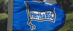 01.05.2024, Olympiapark Berlin. Ibrahim "Ibo" Saleh (15) spielt als Mittelfeldspieler für die U-15 von Hertha BSC. Ibo kam im Alter von 6 Jahren als Flüchtling über das Mittelmeer nach Deutschland. Er hat seit 3 Monaten den deutschen Pass. Spiel Hertha BSC - FC Energie Cottbus (2:3 (1:1)).