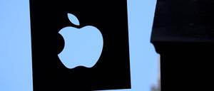 Das Apple-Logo an einem Apple-Store in New York am 21. März 2024.