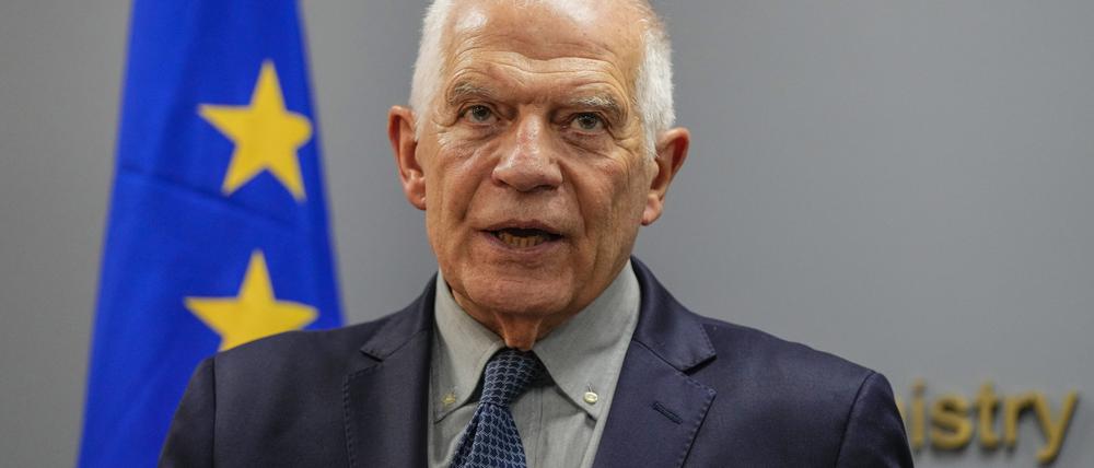 Josep Borrell, Hoher Vertreter der EU für Außen- und Sicherheitspolitik, spricht während einer gemeinsamen Pressekonferenz mit dem libanesischen Außenminister.