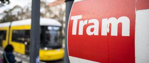 Ein Tramfahrer der BVG muss sich wegen eines Facebook-Posts verantworten.