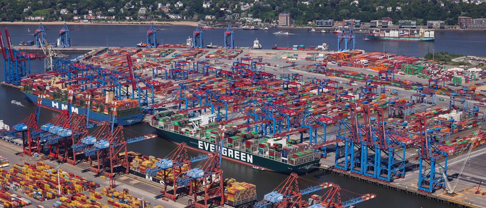 Containerumschlagplatz Hamburger Hafen.