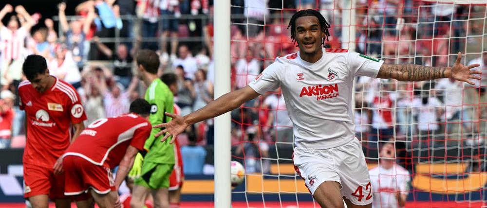Kölns Damion Downs bejubelt sein Tor zum 3:2 gegen den 1. FC Union Berlin.