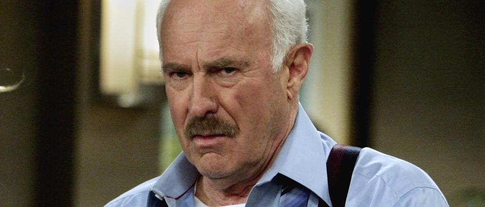 Dabney Coleman am Set von «Courting Alex» in den Warner Bros. Studios. 