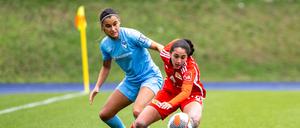 Dieses Duell könnte es am Sonntag wieder geben. Viktorias Flügelspielerin Aylin Yaren (li.) gegen Unions Außenverteidigerin Fatma Sakar.