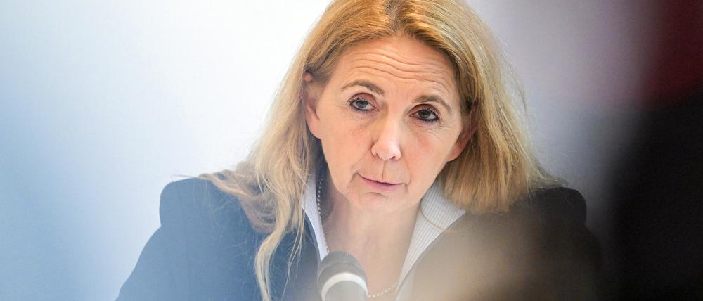  Barbara Slowik, Polizeipräsidentin von Berlin