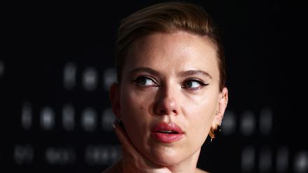 Scarlett Johansson auf den 76. Filmfestspielen in Cannes während einer Pressekonferenz für den Film „Asteroid City“.