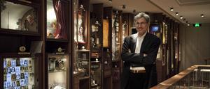 Orhan Pamuk in seinem Istanbuler Museum der Unschuld.