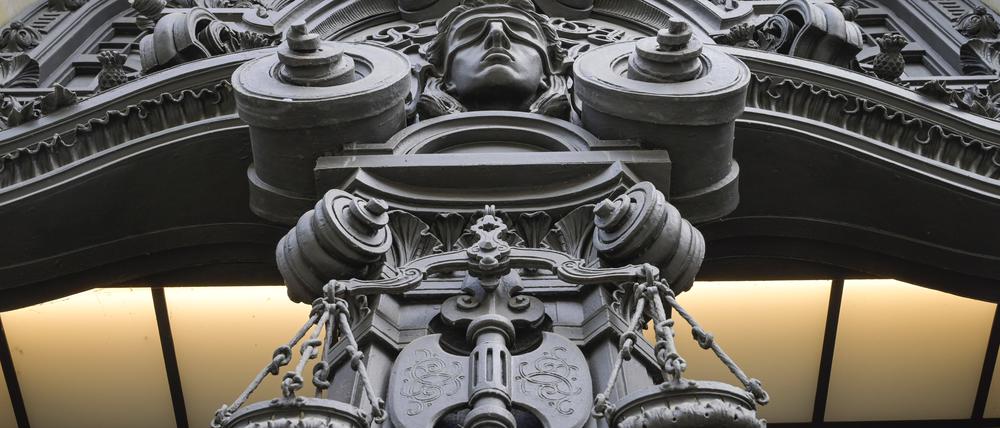 Justitia, Moabit