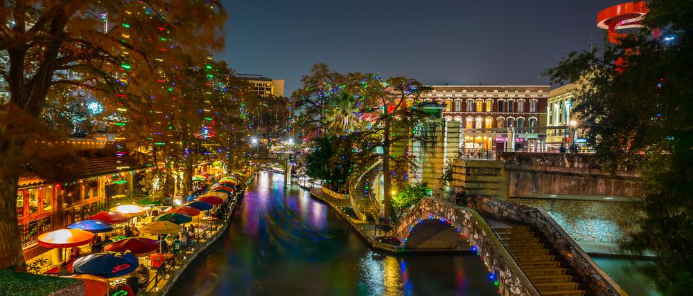 Am River Walk in San Antonio, Texas