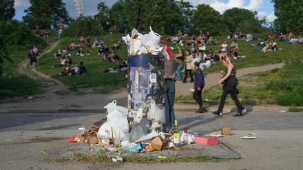 Müll im Mauerpark.