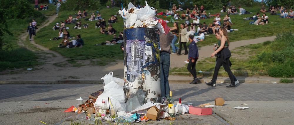 Müll im Mauerpark.