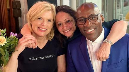 Beim Abendessen in Wilmersdorf: Julia Klöckner, Felor Badenberg und Joe Chialo.