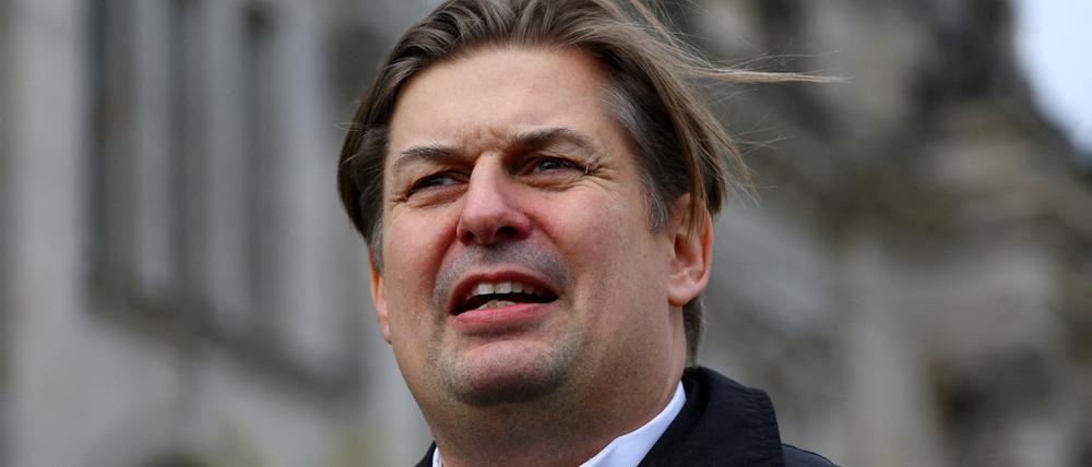 Trotz des Skandals um Maximilian Krah hält sich die AfD in den Umfragen zur Europawahl stabil.