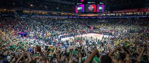 Die Fans von Panathinaikos Athen dominierten mit ihren grünen Trikots beim Final Four in Berlin sowohl farblich als auch stimmlich.