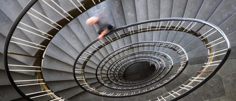 Ein Treppe als Symbol für eine Gedankenspirale.