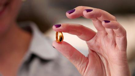 Bei Ausgrabungen in Jerusalem ist ein rund 2300 Jahre alter Goldring mit rotem Granatstein gefunden worden, der offensichtlich einem Kind gehörte. Laut Archäologen stammt er aus dem hellenistischen Zeitalter in der Region. 