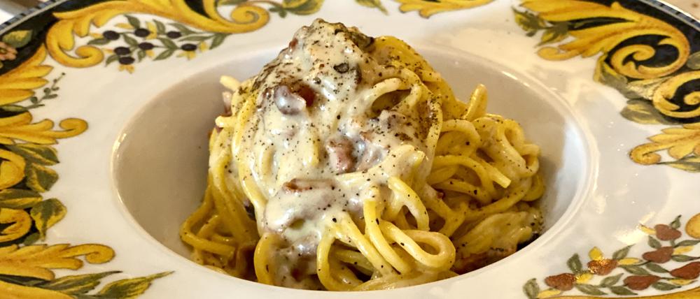 Spaghetti Carbonara im Restaurant Amon.