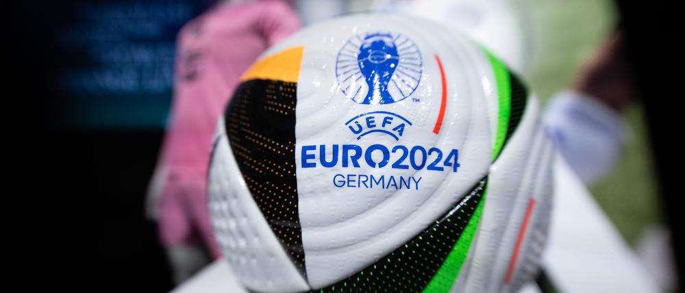 Der Ball für die Europameisterschaft in Deutschland.