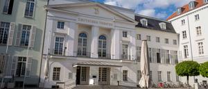 Das Deutsche Theater DT in der Schumannstraße in Berlin.