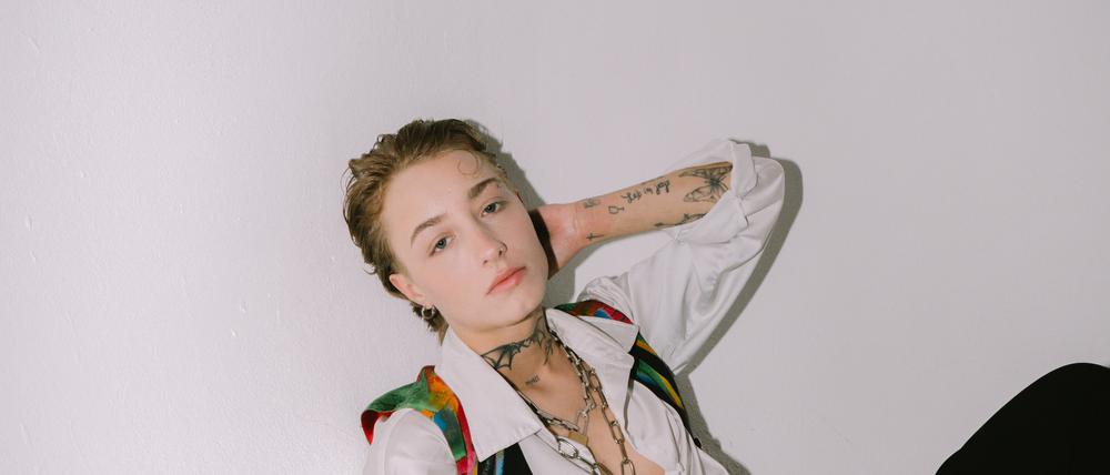 Becks, Berliner Musikerin und Queer-Ikone