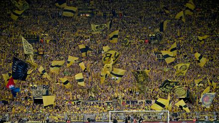 Bei vielen BVB-Fans kommt nicht gut an, dass Rheinmetall den Verein zukünftig sponsern wird.