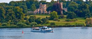  Der Tag der Grundsteinlegung für Schloss Babelsberg wird am 1. Juni gefeiert. 