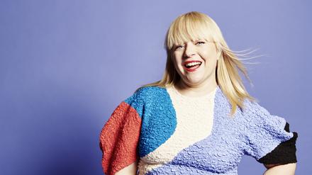 Melodie Michelberger in einem Kleid der us-amerikanischen Designerin Mara Hofman.